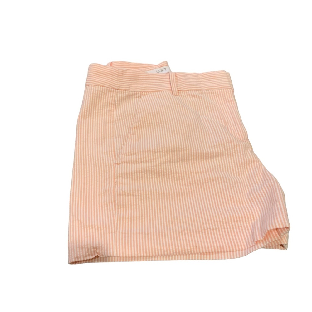 Loft Shorts - Picture 2 of 7